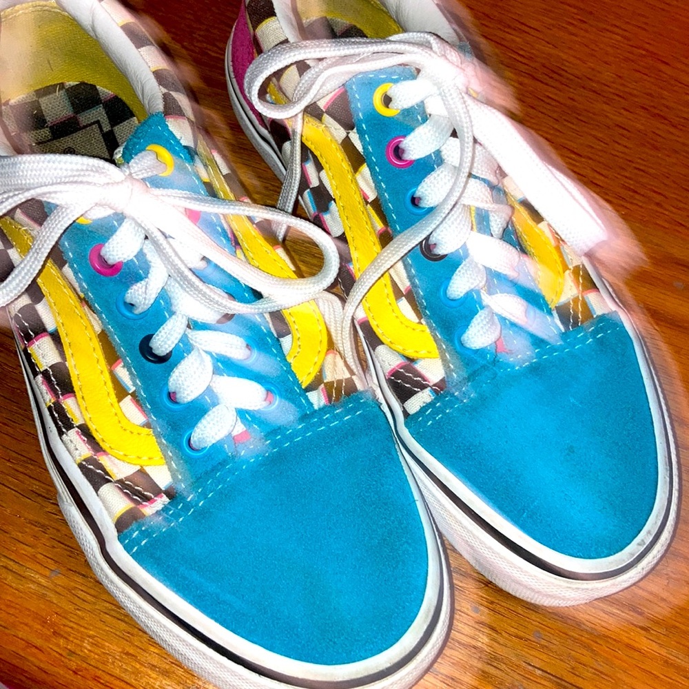 Vans off the wall kids shoes